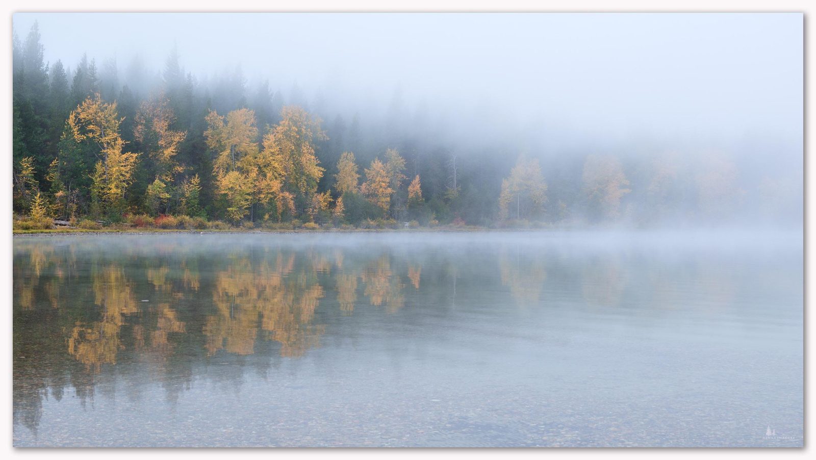 Autumn Mist - Lake Wenatchee, WA [OC] [2048x1399]

— u/KenHenke