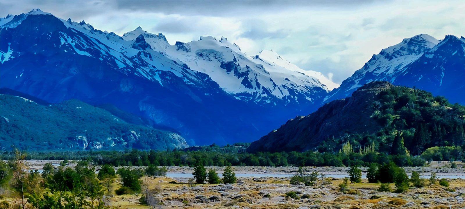 Patagonia Chilena [OC]2500×1180

— u/Gold-Lengthiness-760