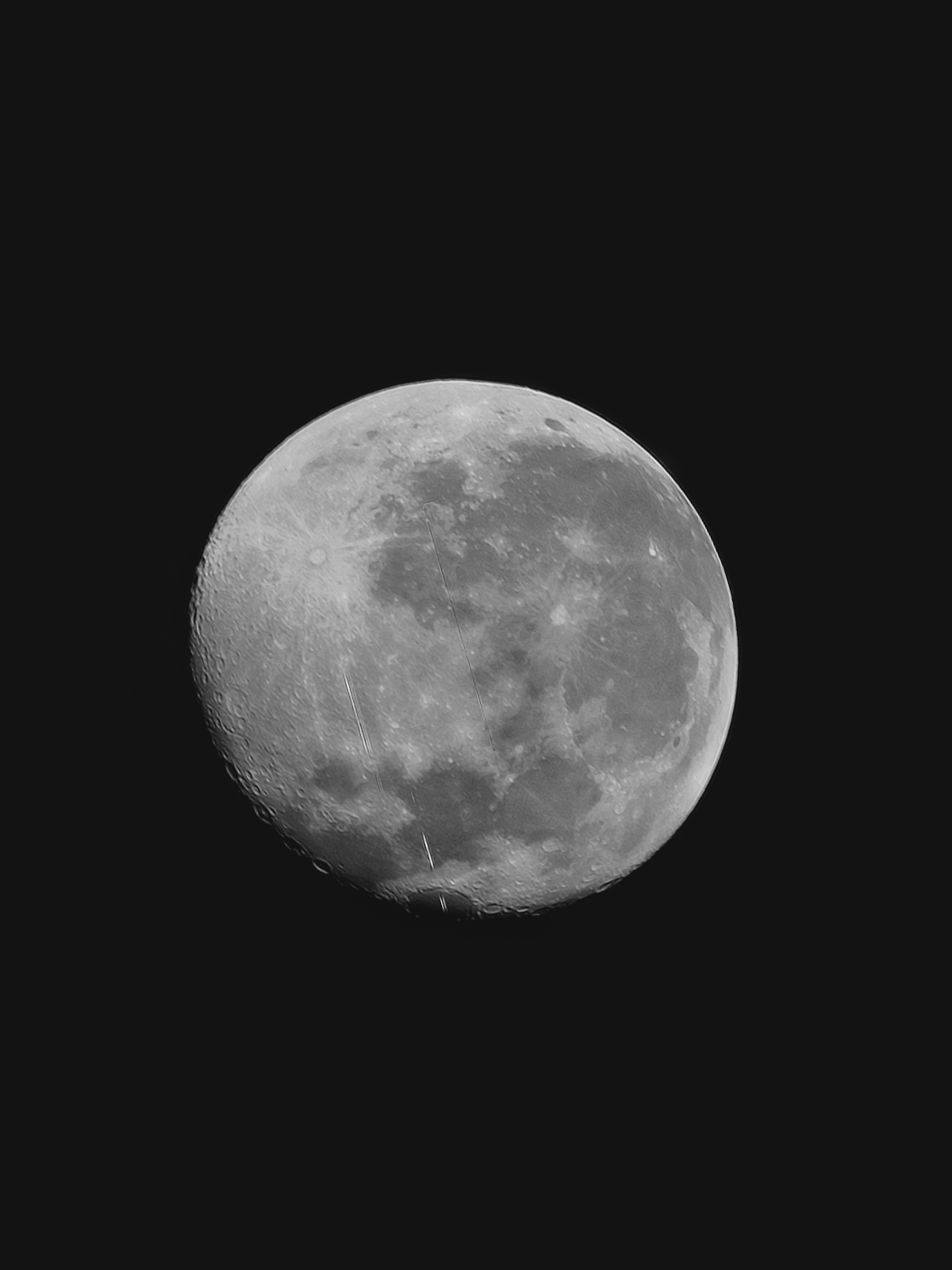Last month's full Moon, captured from my rooftop

Missed out on yesterday's full moon, (and probably today too) but stil