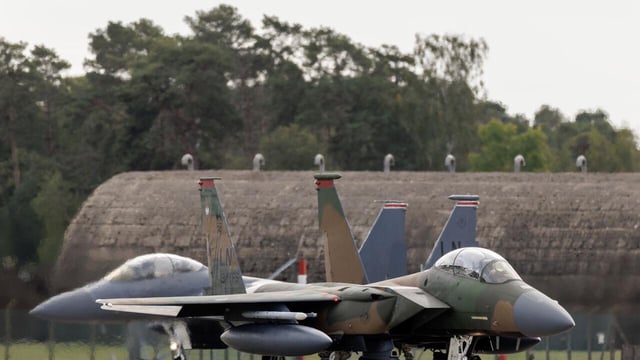 Two charged over UK air base incident, one accused of aiding Iranian intelligence

Ссылка: https://tvpworld.com/96172239