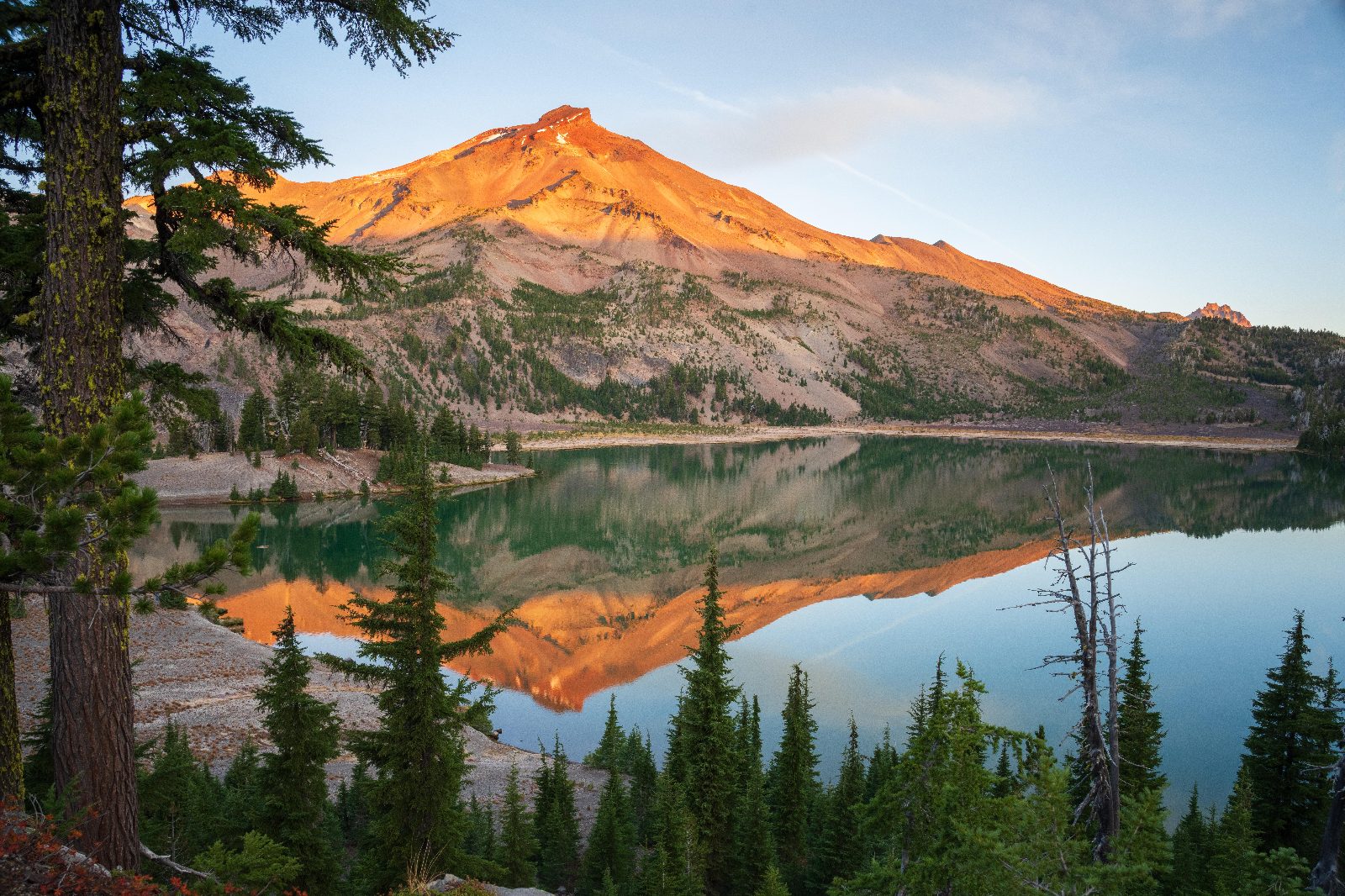 South Sister [oc] [8640x5760]

— u/Pchabs