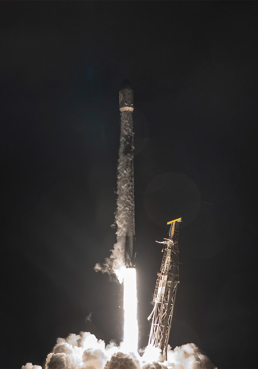 Falcon 9 launches 27 @Starlink satellites from California