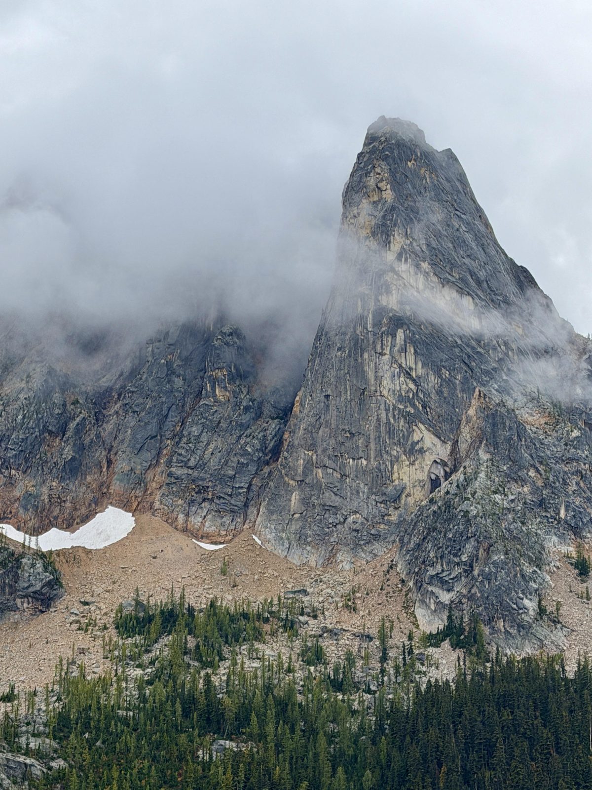 Liberty Bell peak, Washington (3024x4032)(OC)

— u/Alaric_Darconville