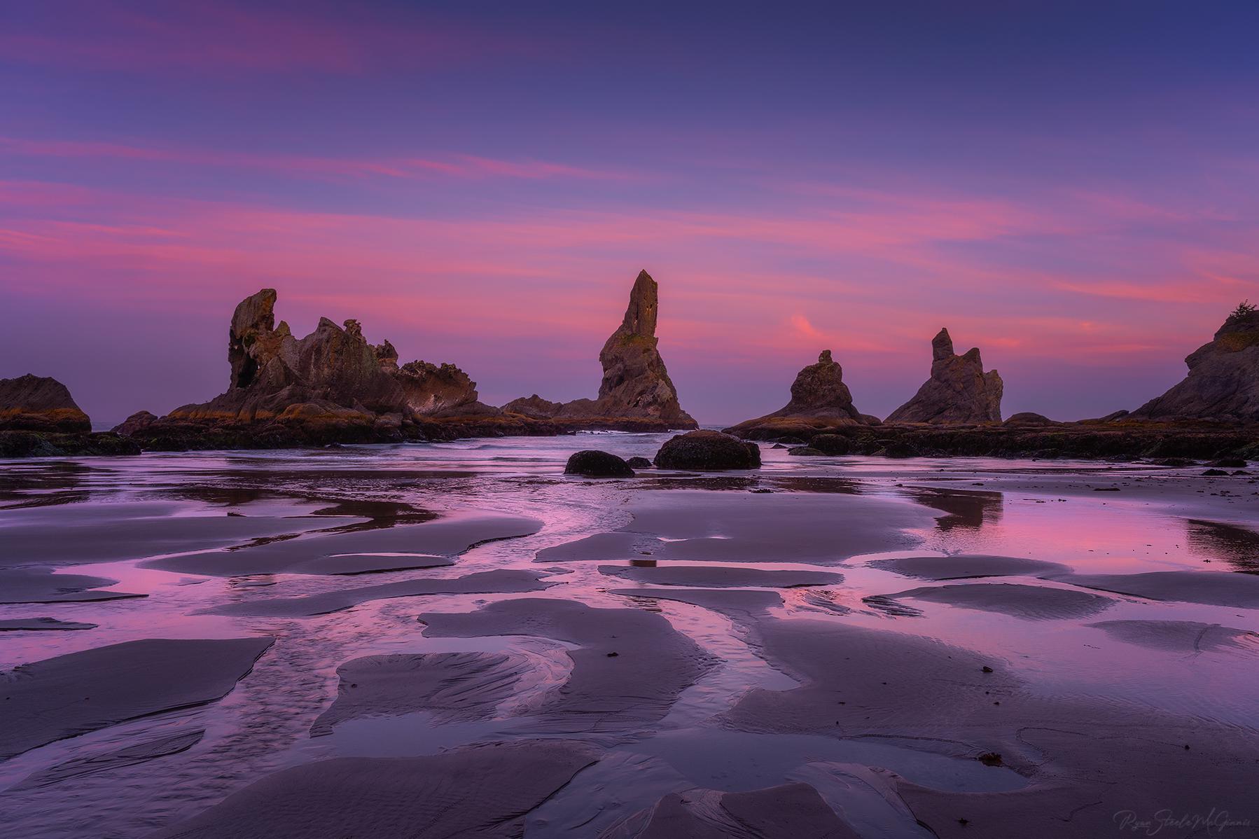 Sunrise on the wild Washington Coast [OC][1798x1198]

— u/takepacific